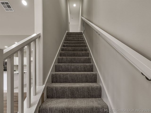 1831 Rockford Drive, Eufaula, OK 74432