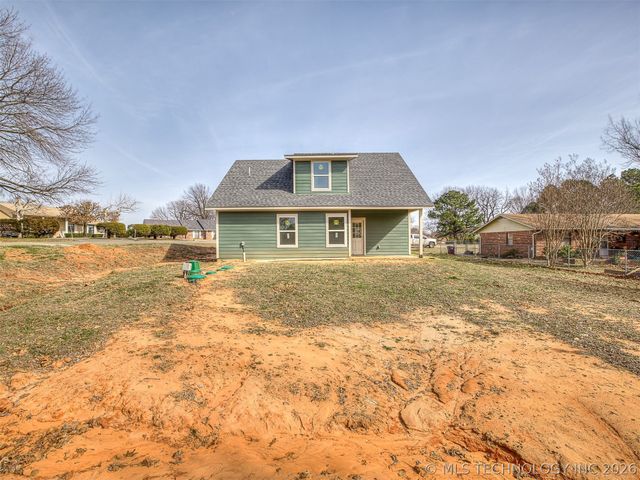 1831 Rockford Drive, Eufaula, OK 74432
