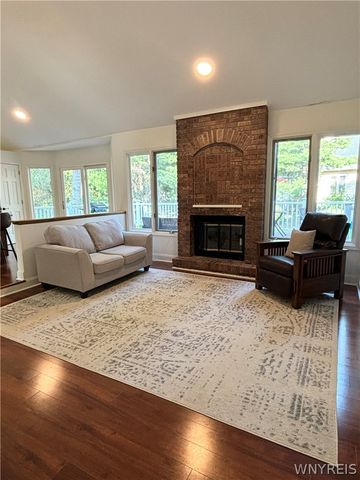 6035 Whitegate Crossing, Clarence, NY 14051