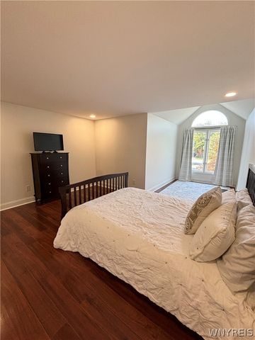 6035 Whitegate Crossing, Clarence, NY 14051