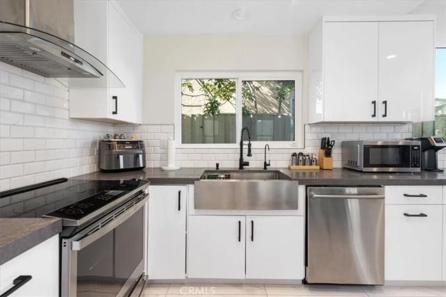 18510 Himalayan Court, Canyon Country, CA 91351