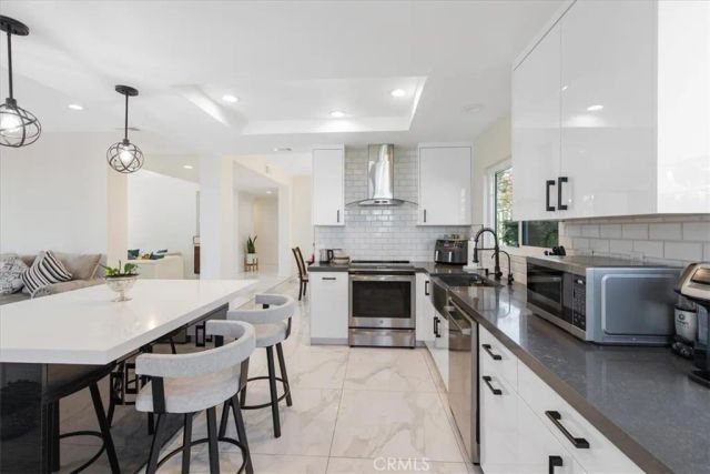 18510 Himalayan Court, Canyon Country, CA 91351