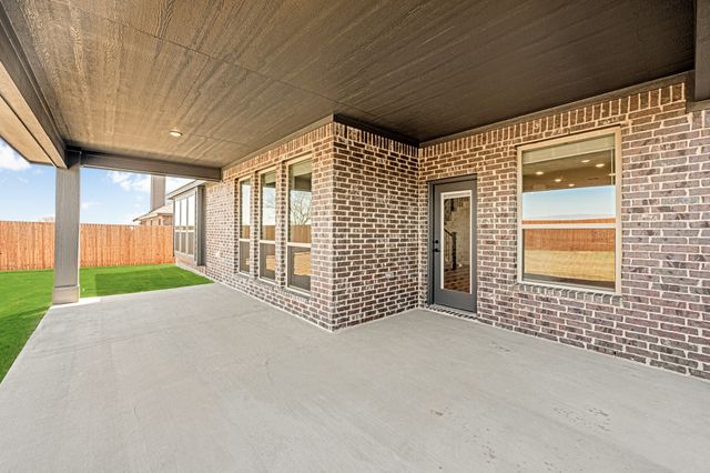 513 Red Maple Road, Waxahachie, TX 75165