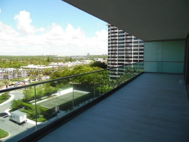 10201 Collins Ave 805, Bal Harbour, FL 33154