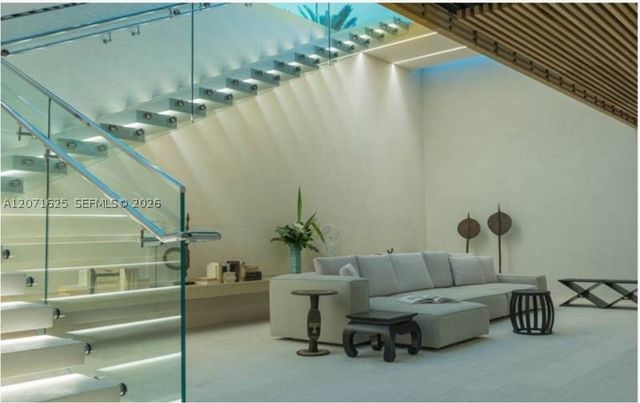 10201 Collins Ave 805, Bal Harbour, FL 33154