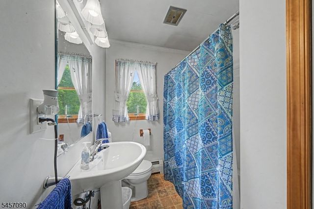 927 Owassa Rd, Stillwater Twp., NJ 07860