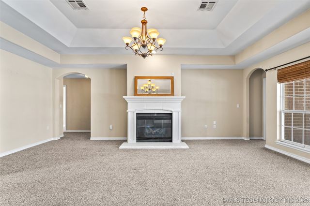 4313 W 6th Street, Skiatook, OK 74070