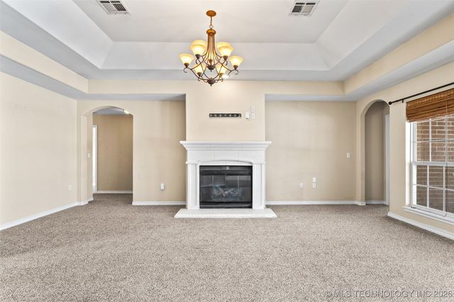 4313 W 6th Street, Skiatook, OK 74070