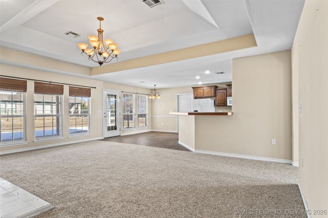 4313 W 6th Street, Skiatook, OK 74070