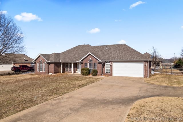 4313 W 6th Street, Skiatook, OK 74070