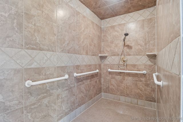 4313 W 6th Street, Skiatook, OK 74070