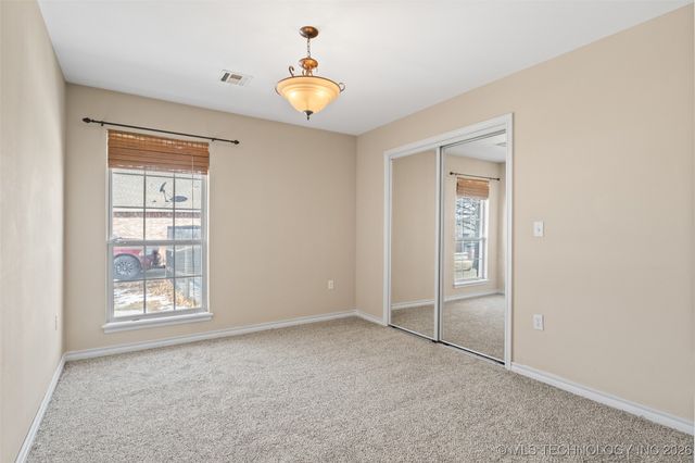 4313 W 6th Street, Skiatook, OK 74070