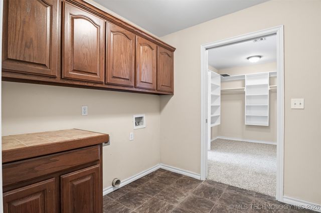 4313 W 6th Street, Skiatook, OK 74070