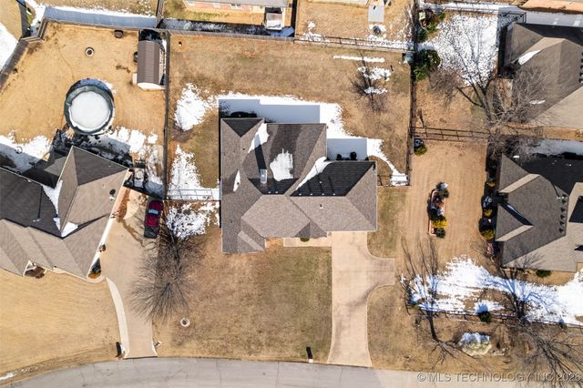 4313 W 6th Street, Skiatook, OK 74070