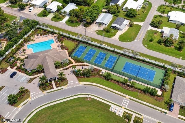 1113 Rolling Brook LN, Naples, FL 34114