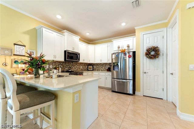 1113 Rolling Brook LN, Naples, FL 34114