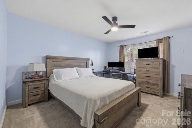 7824 Whisperingwood Drive, Harrisburg, NC 28075