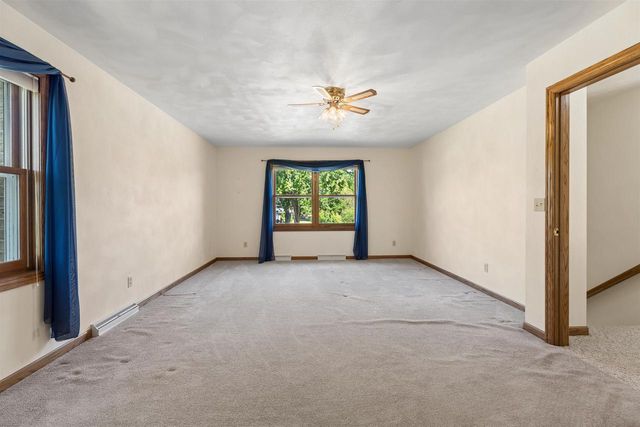 120 E GLENBROOK DRIVE, Pulaski, WI 54162