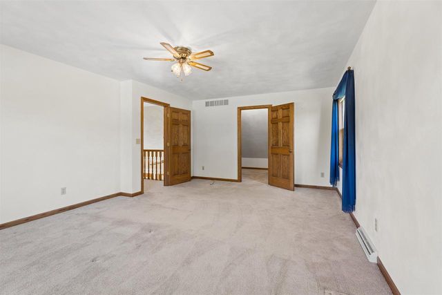 120 E GLENBROOK DRIVE, Pulaski, WI 54162