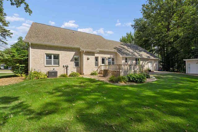 120 E GLENBROOK DRIVE, Pulaski, WI 54162