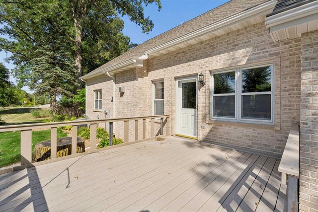 120 E GLENBROOK DRIVE, Pulaski, WI 54162