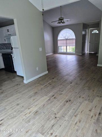 145 Escanaba Avenue, Panama City Beach, FL 32413