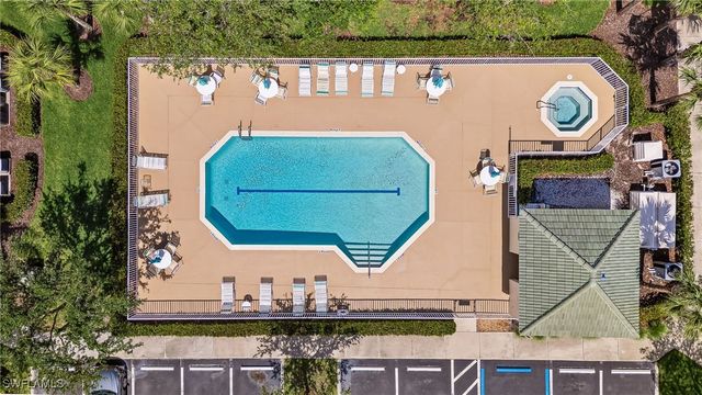 4940 Cougar CT S 104, Naples, FL 34109