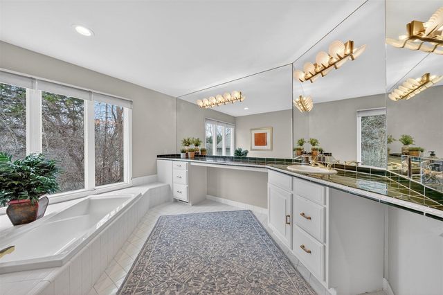 2485 Wildbrook Run, Bloomfield Hills, MI 48304