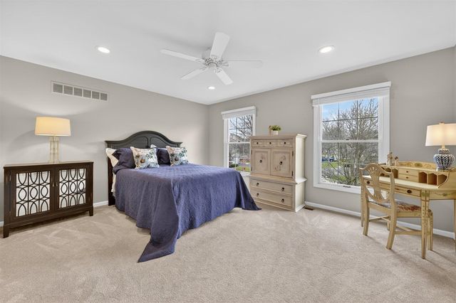2485 Wildbrook Run, Bloomfield Hills, MI 48304