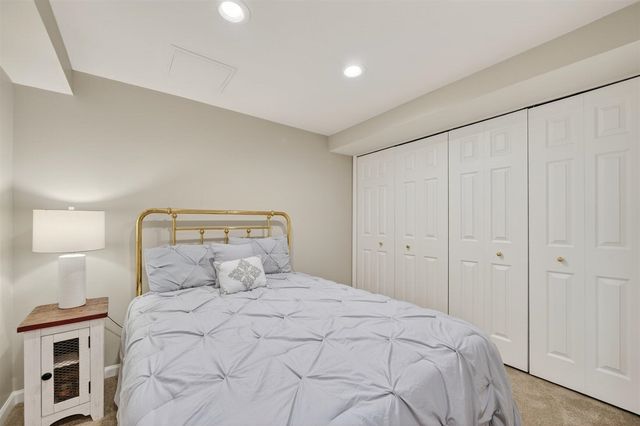2485 Wildbrook Run, Bloomfield Hills, MI 48304