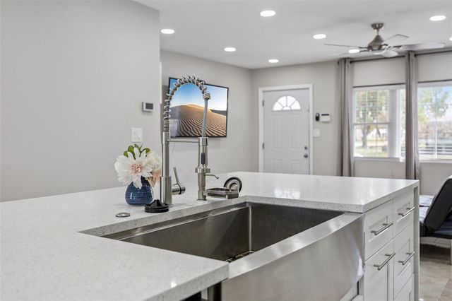 700 9TH STREET, St Cloud, FL 34769