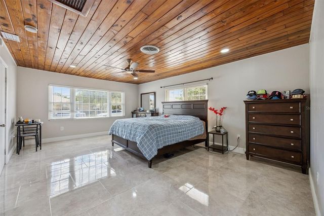 700 9TH STREET, St Cloud, FL 34769