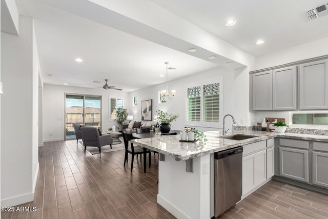 31853 N 124TH Drive, Peoria, AZ 85383