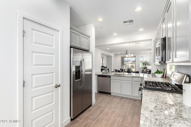 31853 N 124TH Drive, Peoria, AZ 85383