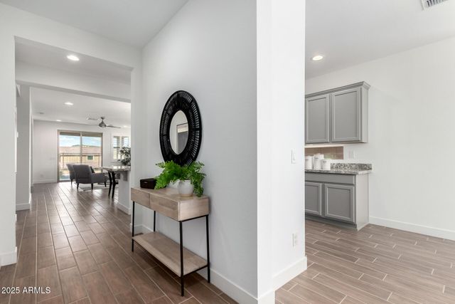 31853 N 124TH Drive, Peoria, AZ 85383