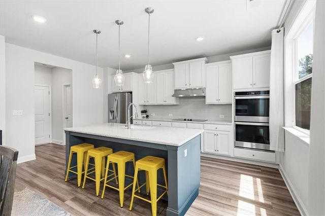 4956 Cooper Farm Drive, Buford, GA 30518