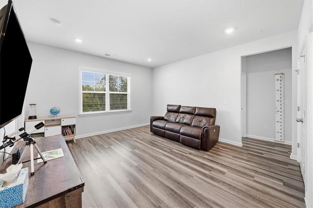 4956 Cooper Farm Drive, Buford, GA 30518