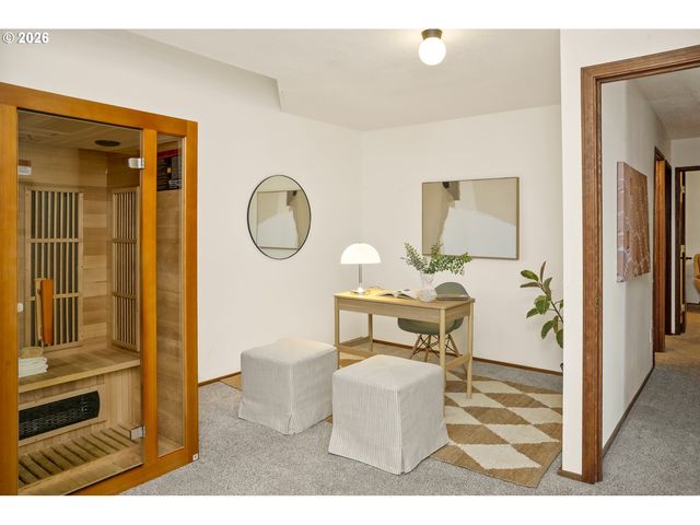 2827 Ne ROCKY BUTTE Rd, Portland, OR 97220