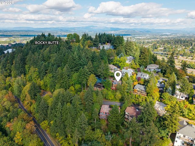 2827 Ne ROCKY BUTTE Rd, Portland, OR 97220