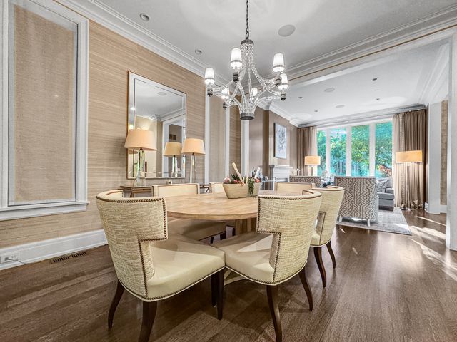 1637 N Burling Street, Chicago, IL 60614