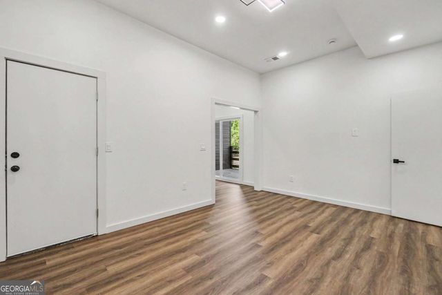 1073 Mayson Turner Road NW, Atlanta, GA 30314