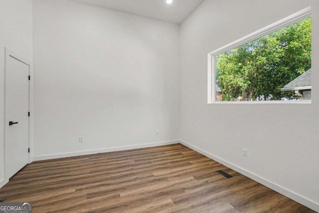 1073 Mayson Turner Road NW, Atlanta, GA 30314