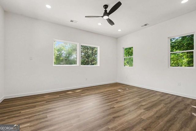 1073 Mayson Turner Road NW, Atlanta, GA 30314