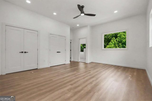 1073 Mayson Turner Road NW, Atlanta, GA 30314