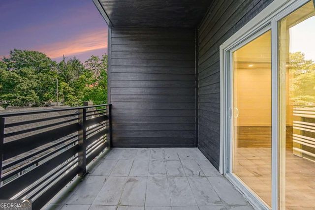 1073 Mayson Turner Road NW, Atlanta, GA 30314