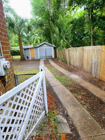 2134 CAMDEN Avenue, Jacksonville, FL 32207