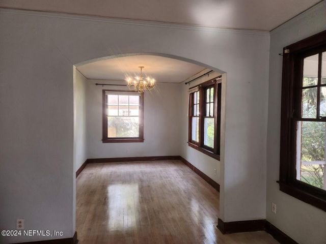 2134 CAMDEN Avenue, Jacksonville, FL 32207