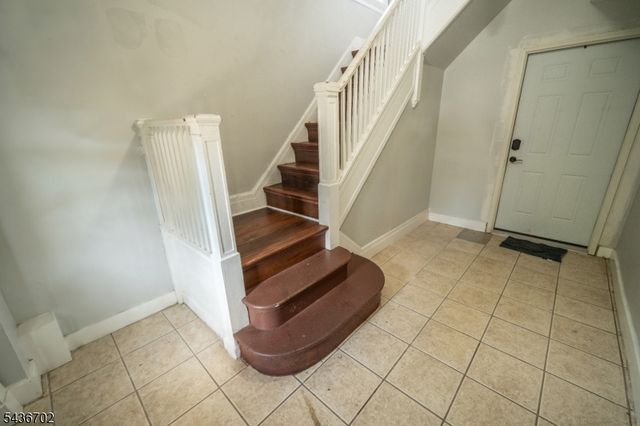 84 Farley Ave, Newark City, NJ 07108