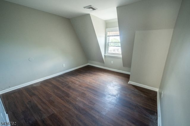 84 Farley Ave, Newark City, NJ 07108