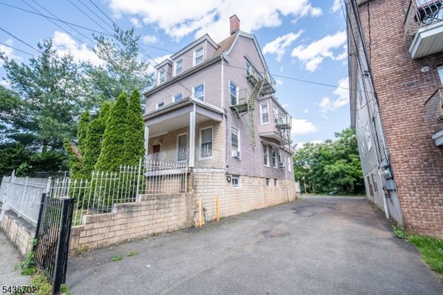 84 Farley Ave, Newark City, NJ 07108